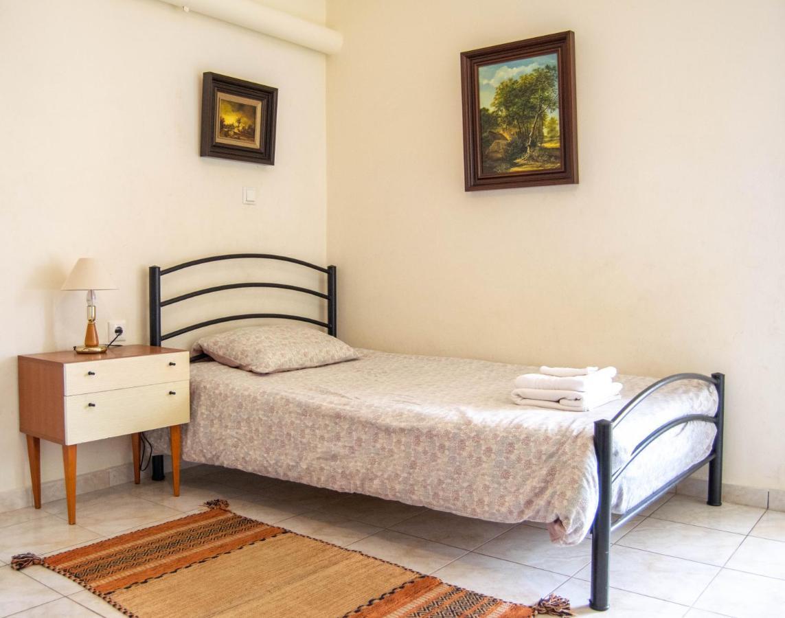 Gallery Suites "Athina" Mesolóngion Buitenkant foto